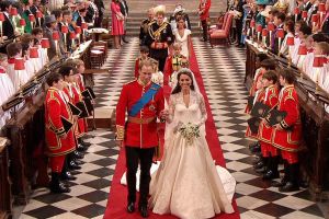 william and kate royal wedding - Pictures of kate middleton wedding dress via mylusciouslife.com.jpg